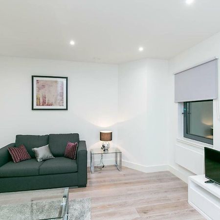 Deluxe Apartments By Heathrow Harmondsworth Exterior foto