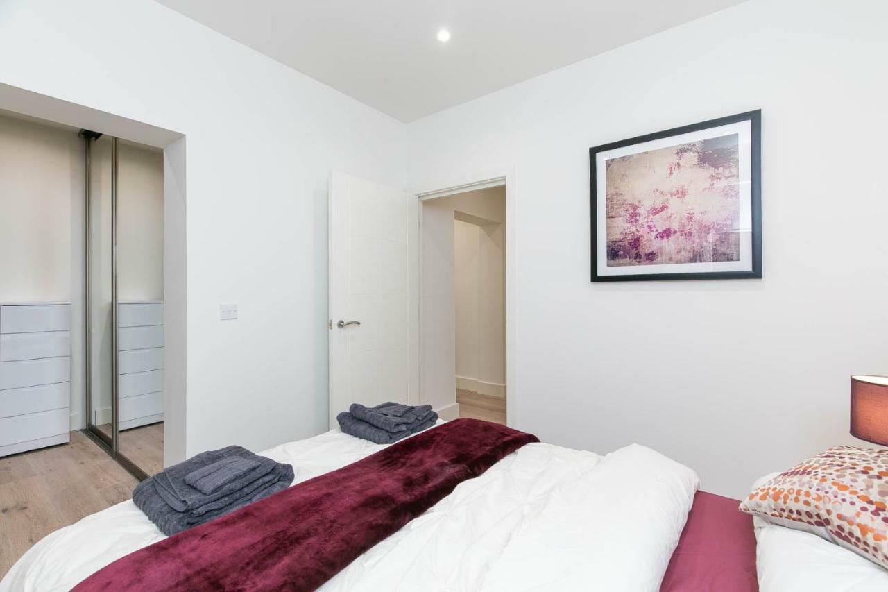 Deluxe Apartments By Heathrow Harmondsworth Exterior foto