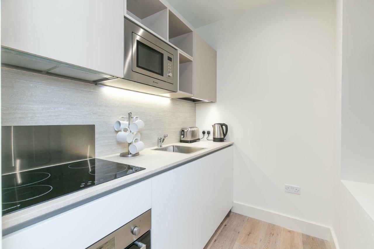 Deluxe Apartments By Heathrow Harmondsworth Exterior foto